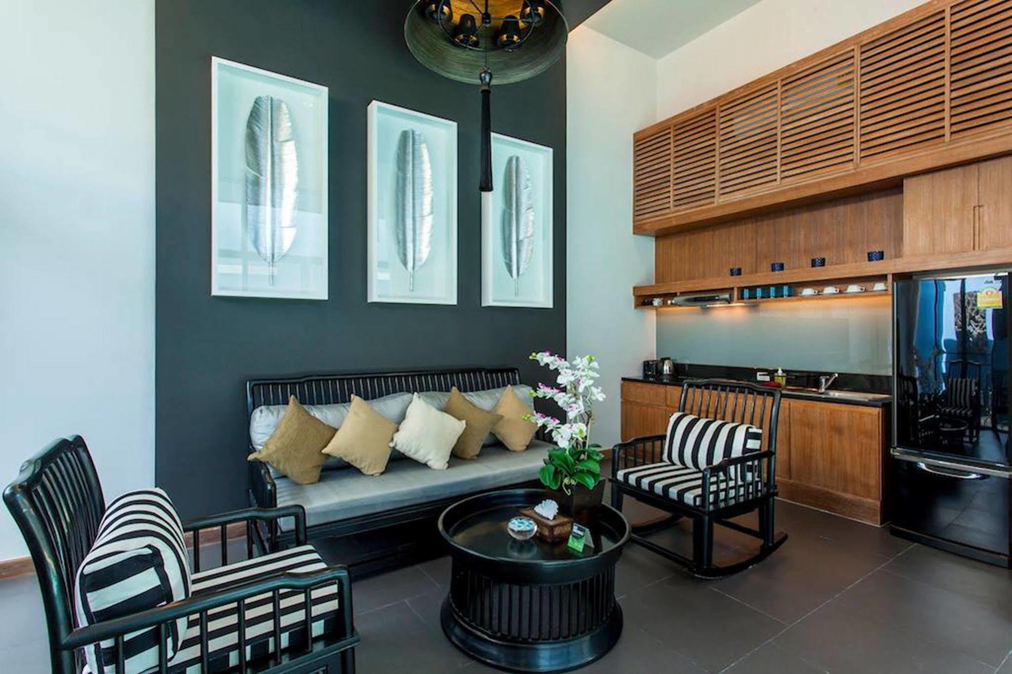 Wings Phuket Villa By Two Villas Holiday Eksteriør billede